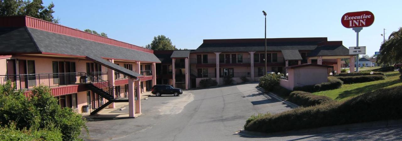 Executive Inn Kershaw Экстерьер фото